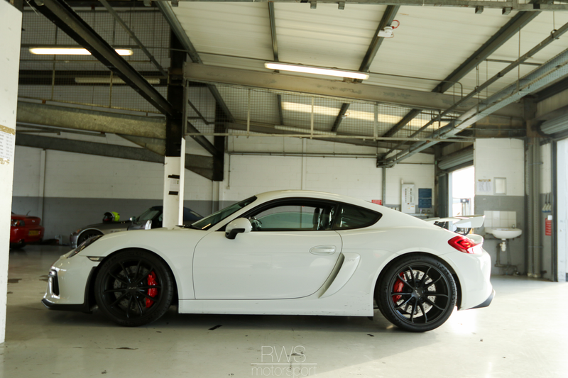 Illustration for article titled Pistonheads Sunday Service: Silverstone Photos
